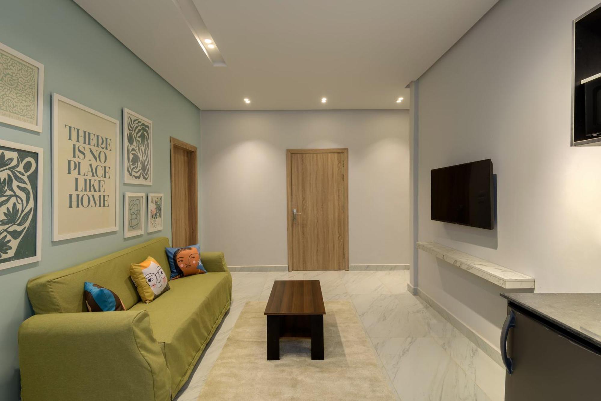 One-Bedroom Apartment,1537995163:JPEG